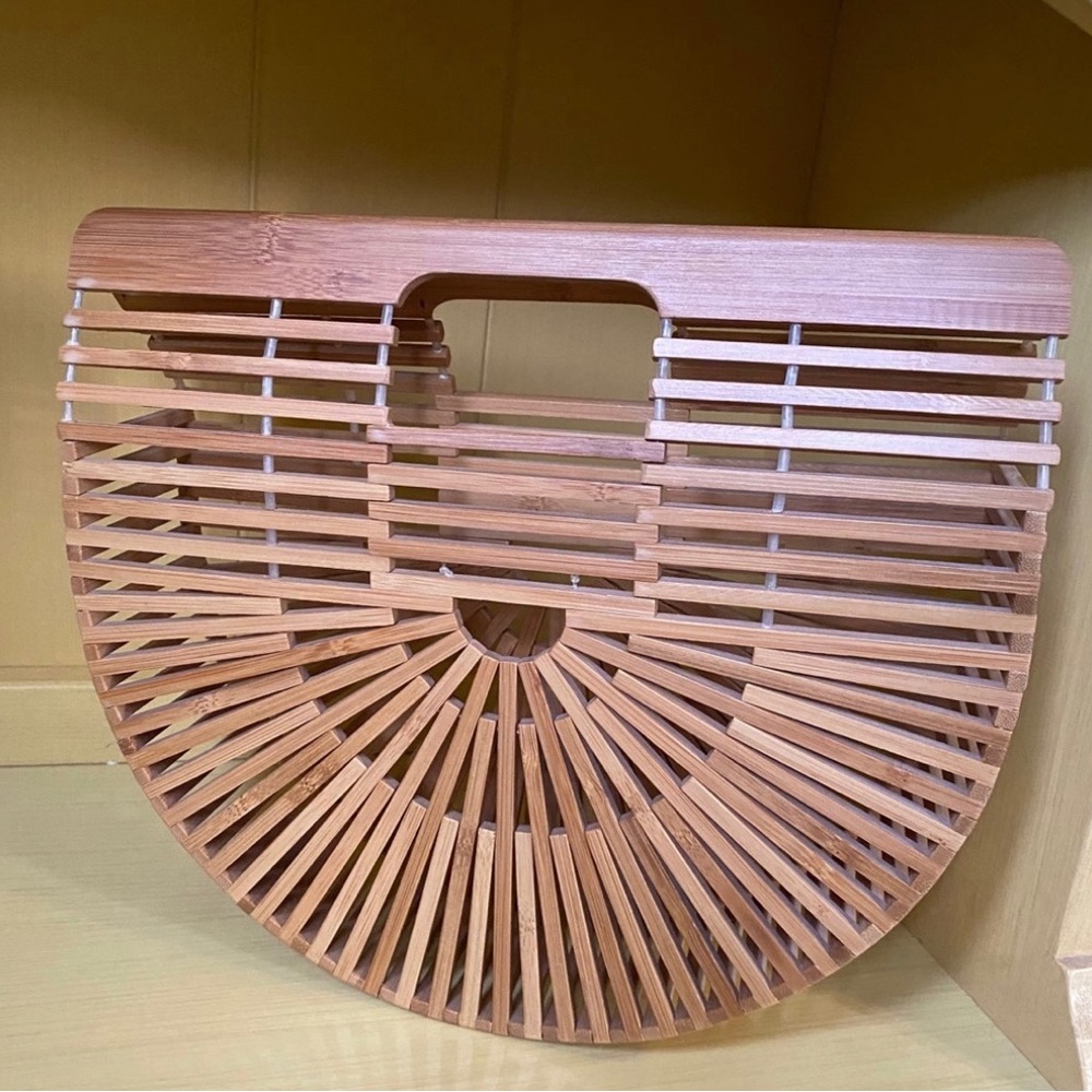 Bamboo Handbag - Picture 2 of 4